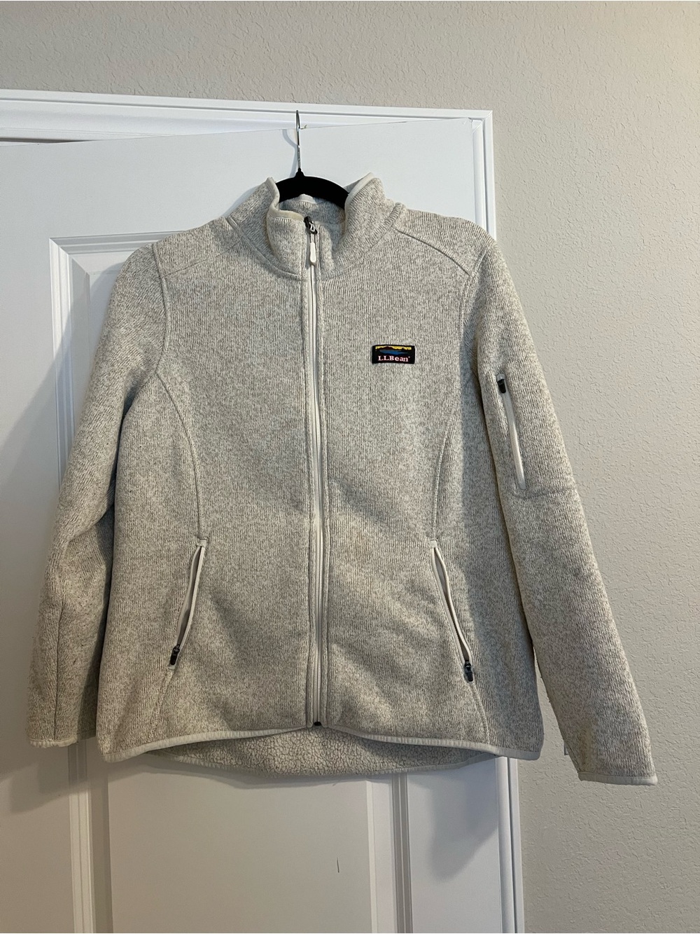 L.L. Bean Light Gray/Cream Women's Full-Zip Teddy Fleece Jacket